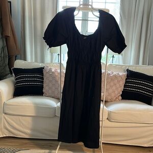 GAP Black Puff Sleeve Sundress
